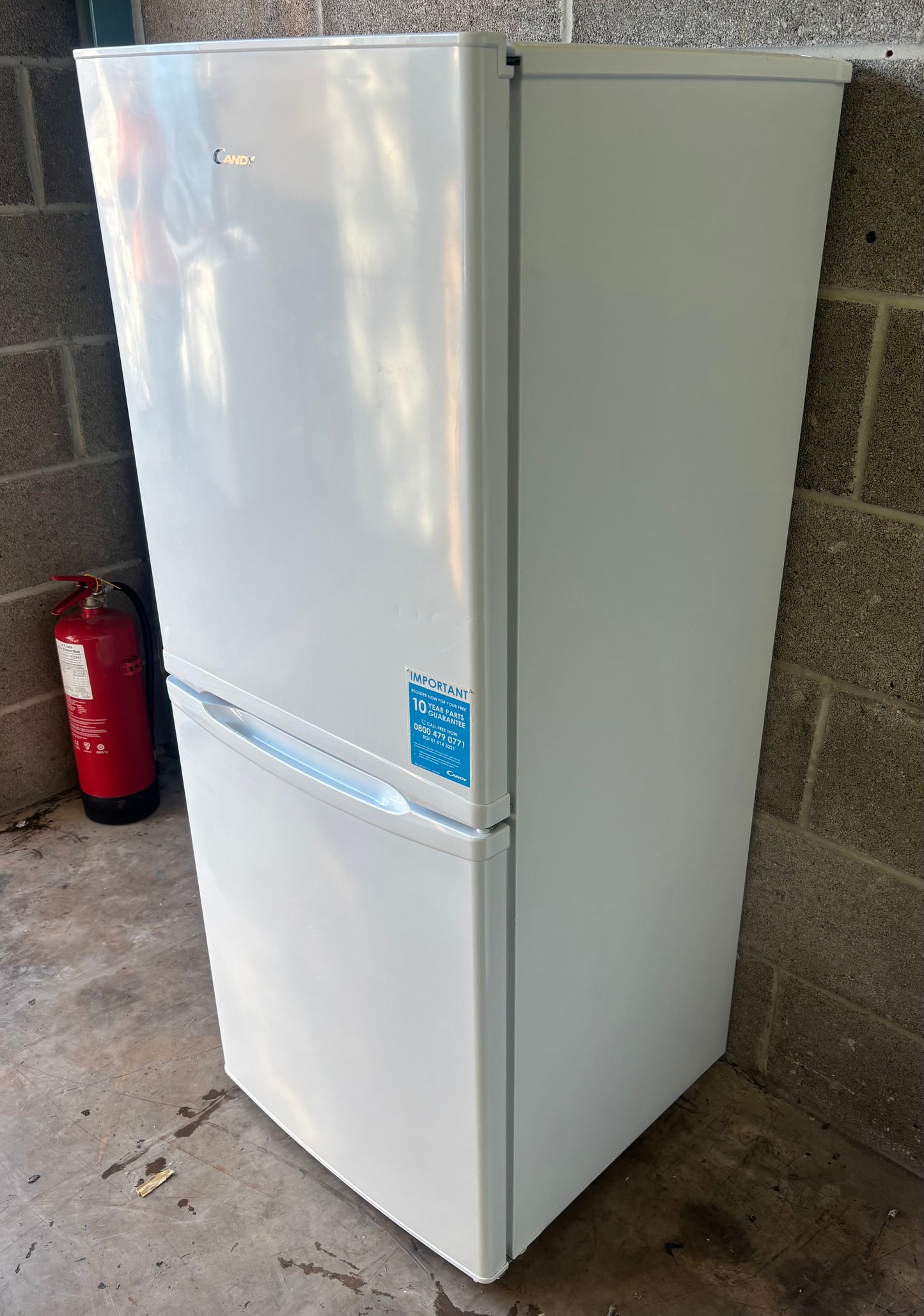 Candy- 50/50 Fridge Freezer