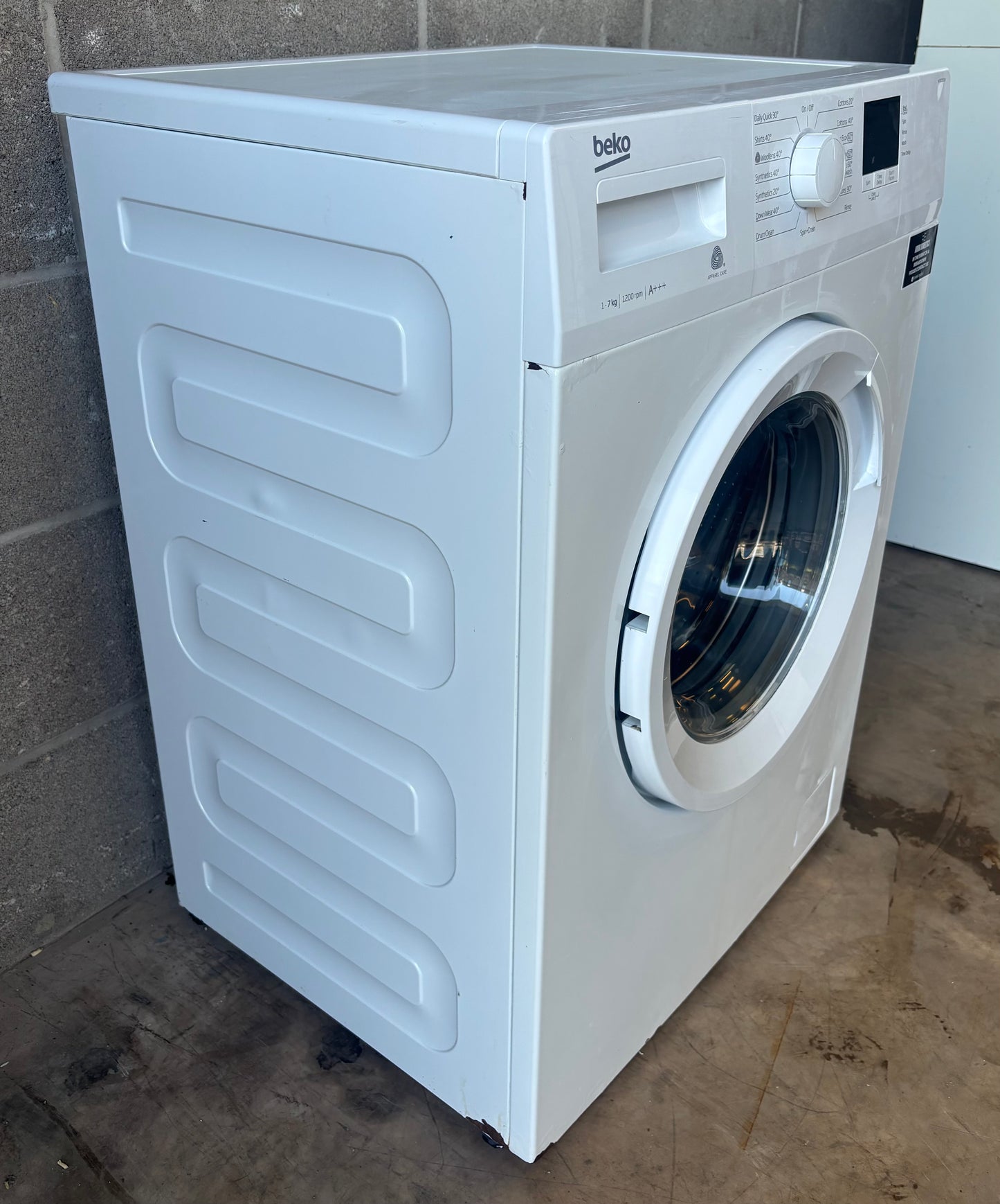 Beko WTB720E1W - 7kg Washing Machine